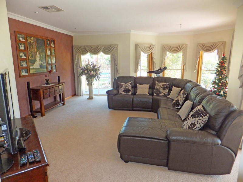 24 Kashelmara Drive, Kyabram VIC 3620