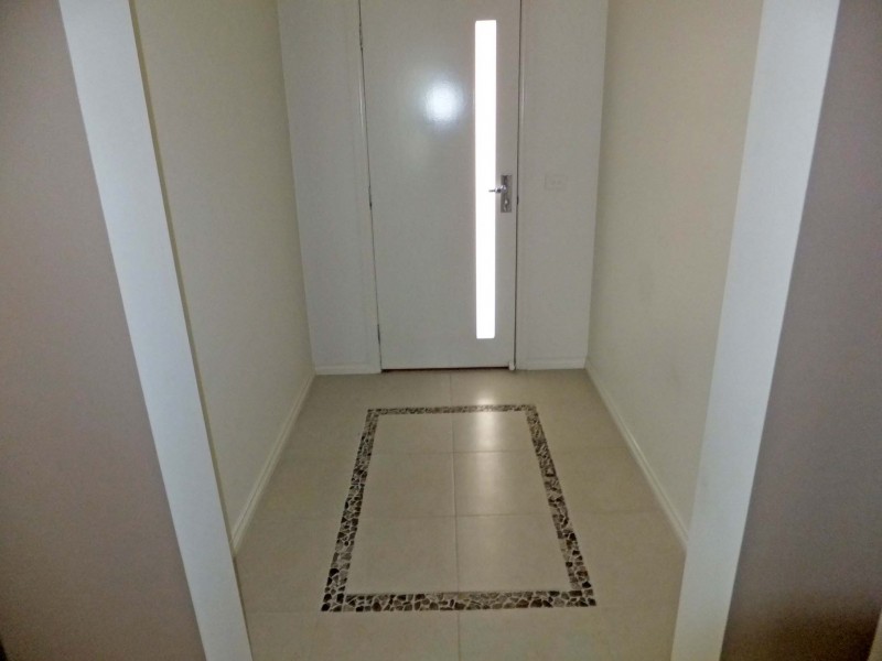 2/239 Fenaughty Street, Kyabram VIC 3620