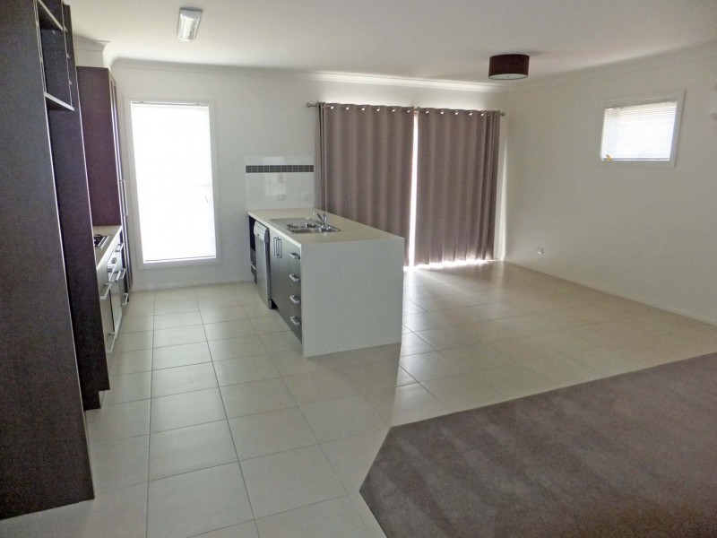 2/239 Fenaughty Street, Kyabram VIC 3620