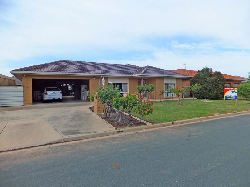 11 Cassia Court, Kyabram VIC 3620