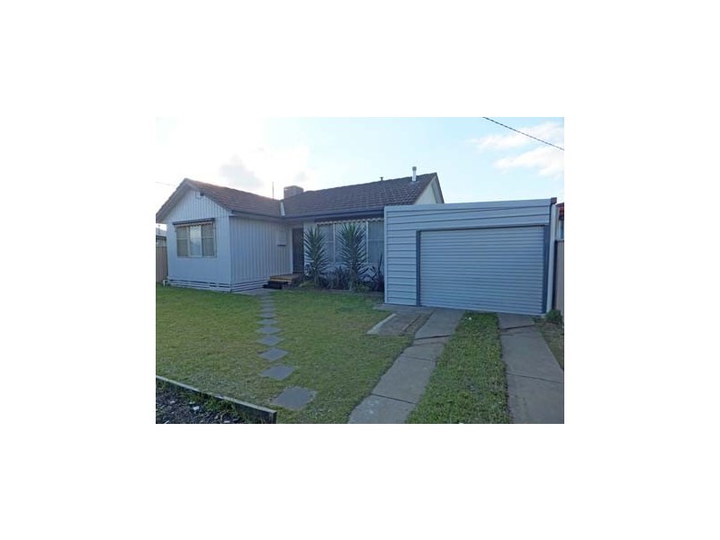 18 Sawers Avenue, Kyabram VIC 3620