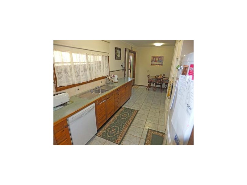 10 Underwood Grove, Kyabram VIC 3620