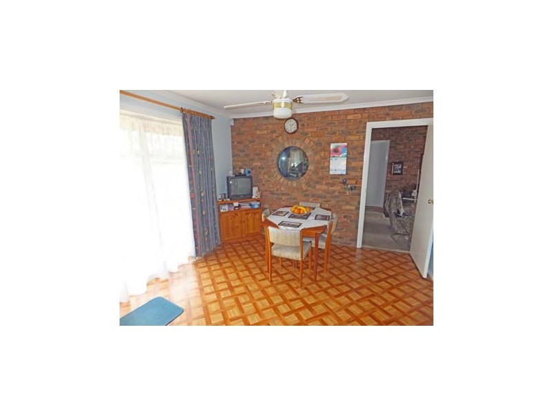 23 Outram Avenue, Kyabram VIC 3620