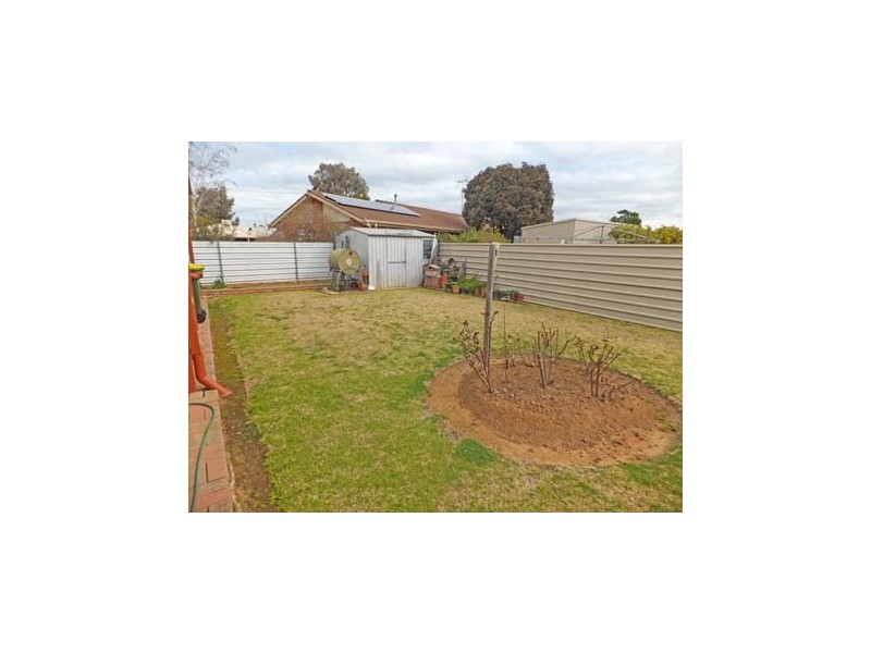 23 Outram Avenue, Kyabram VIC 3620