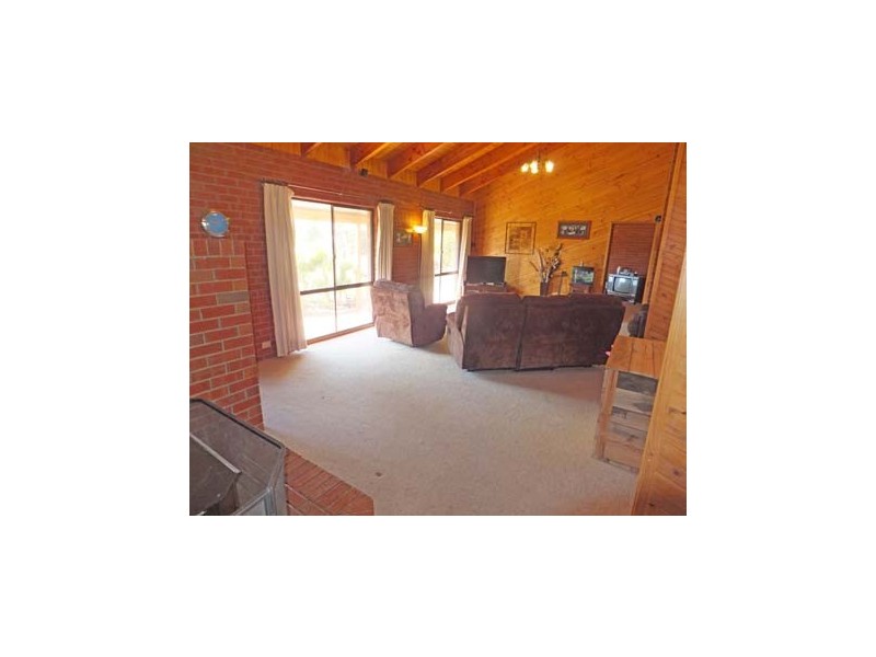 9 Munro Crescent, Kyabram VIC 3620