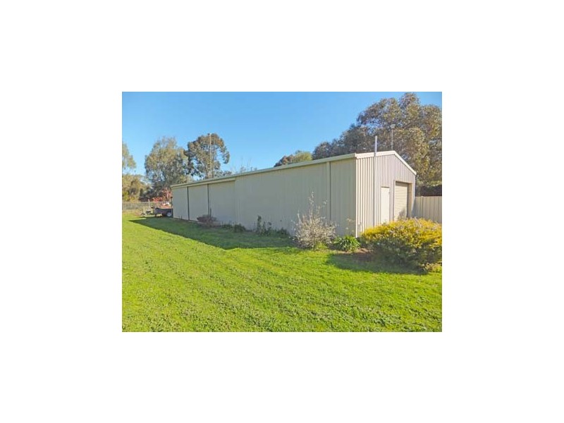 9 Munro Crescent, Kyabram VIC 3620