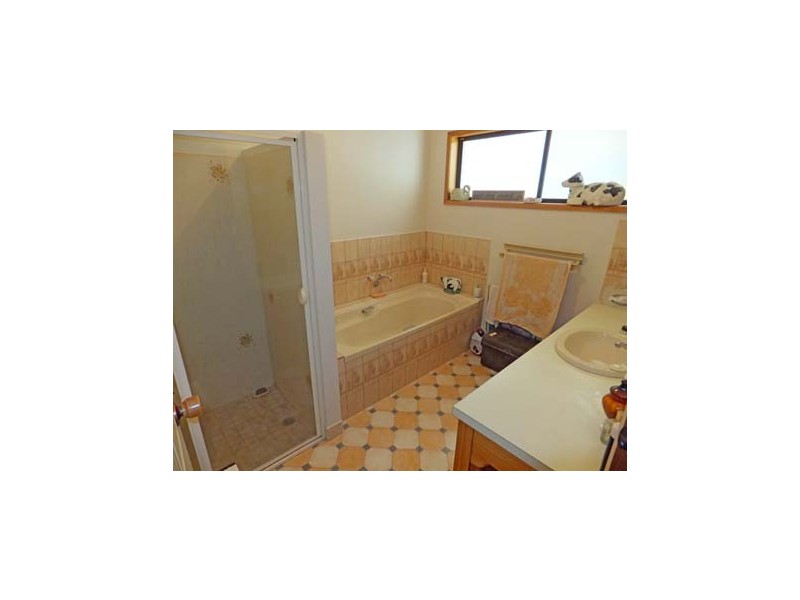 24 Turnbull Street, Kyabram VIC 3620