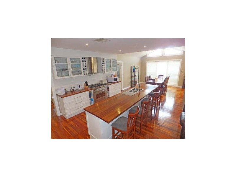 28 Fenaughty Street, Kyabram VIC 3620