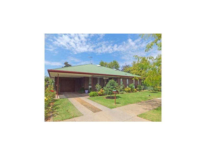 16 Turnbull Street, Kyabram VIC 3620