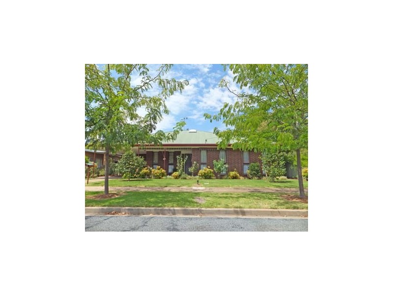 16 Turnbull Street, Kyabram VIC 3620