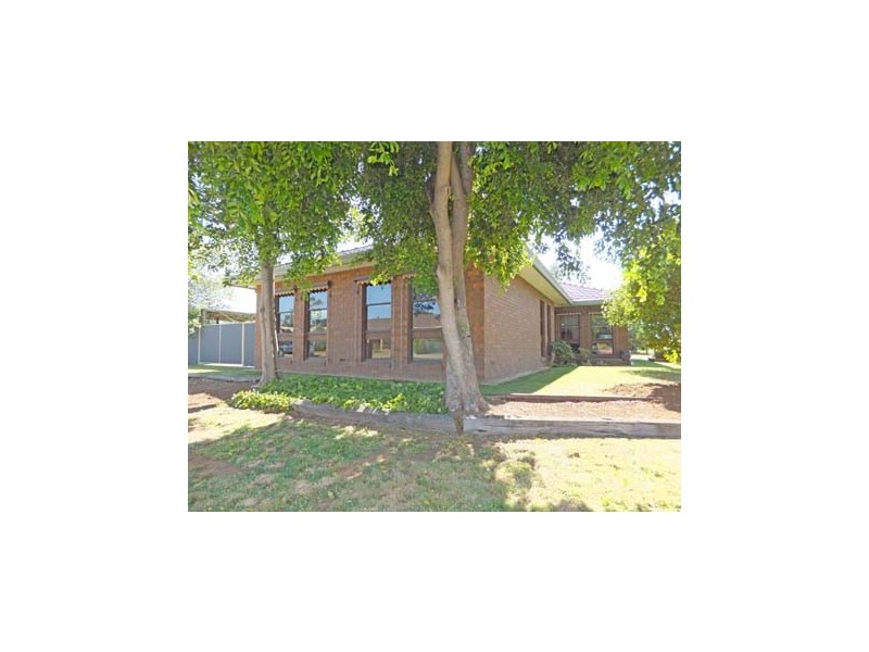 27-29 Tweddle Street, Kyabram VIC 3620