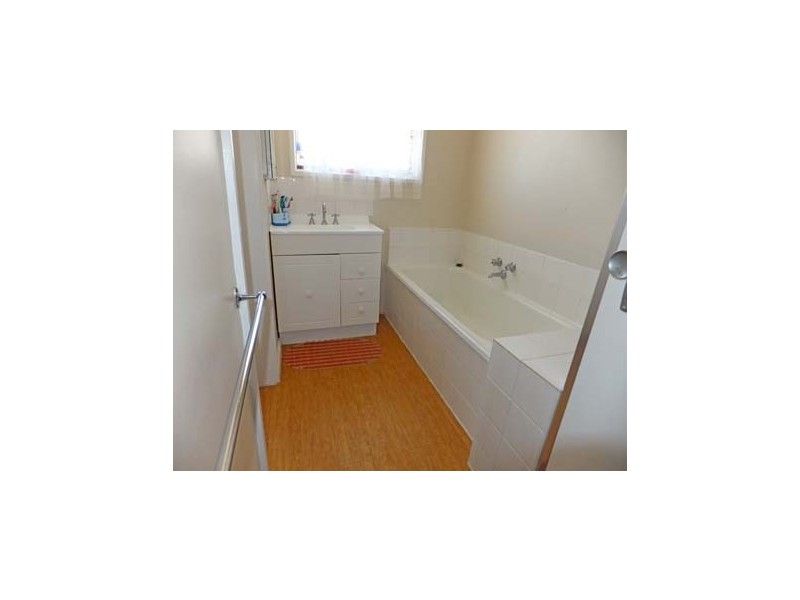 16 Prunus Court, Kyabram VIC 3620