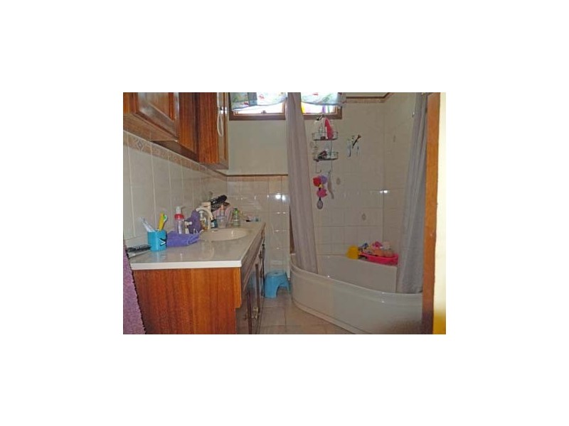 9 Wallace Street, Girgarre VIC 3624