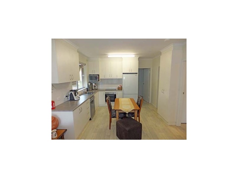 1/245 Fenaughty Street, Kyabram VIC 3620