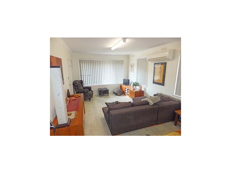 1/245 Fenaughty Street, Kyabram VIC 3620