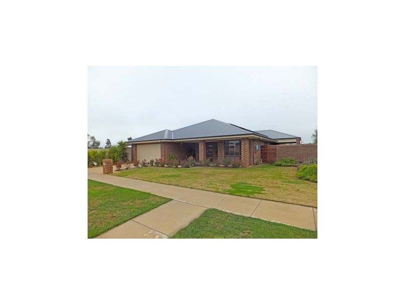 3 Alan Charlton Drive, Tongala VIC 3621