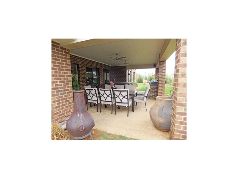 3 Alan Charlton Drive, Tongala VIC 3621