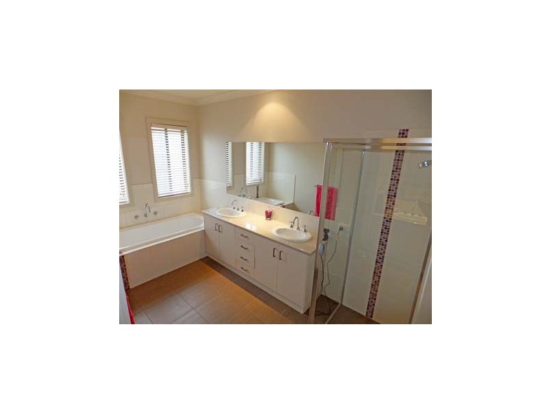 3 Alan Charlton Drive, Tongala VIC 3621