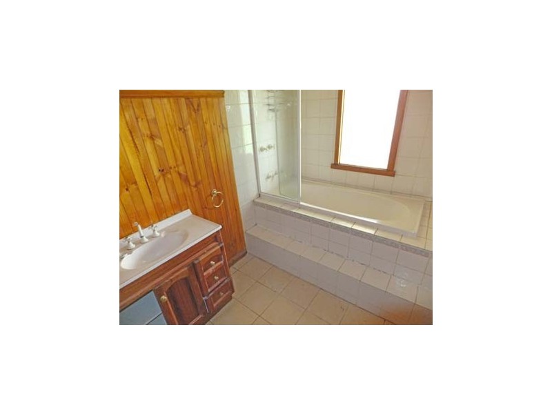 15 Glasgow Street, Stanhope VIC 3623