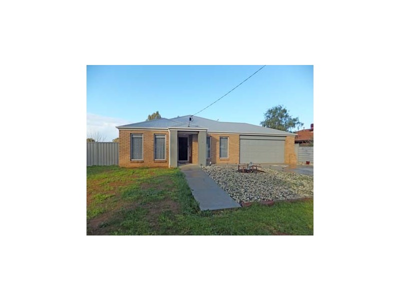 8 Church Street, Girgarre VIC 3624