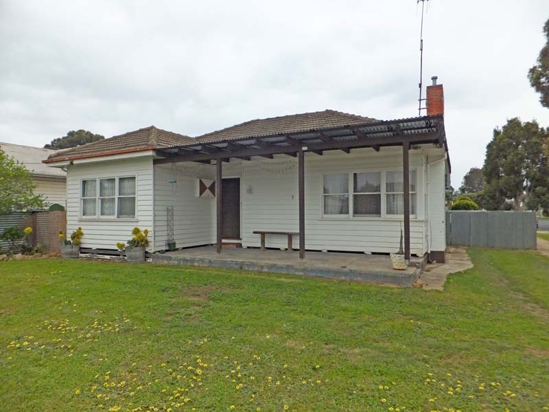 9 James Street, Kyabram VIC 3620