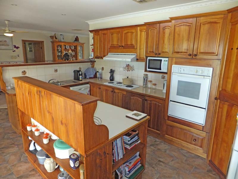 1134 Peppertree Lane, Kyabram VIC 3620