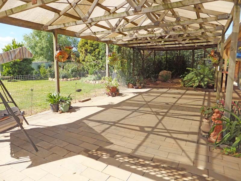 1134 Peppertree Lane, Kyabram VIC 3620