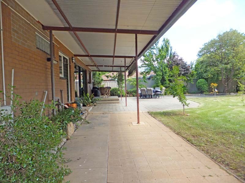 12 Jacaranda Avenue, Kyabram VIC 3620