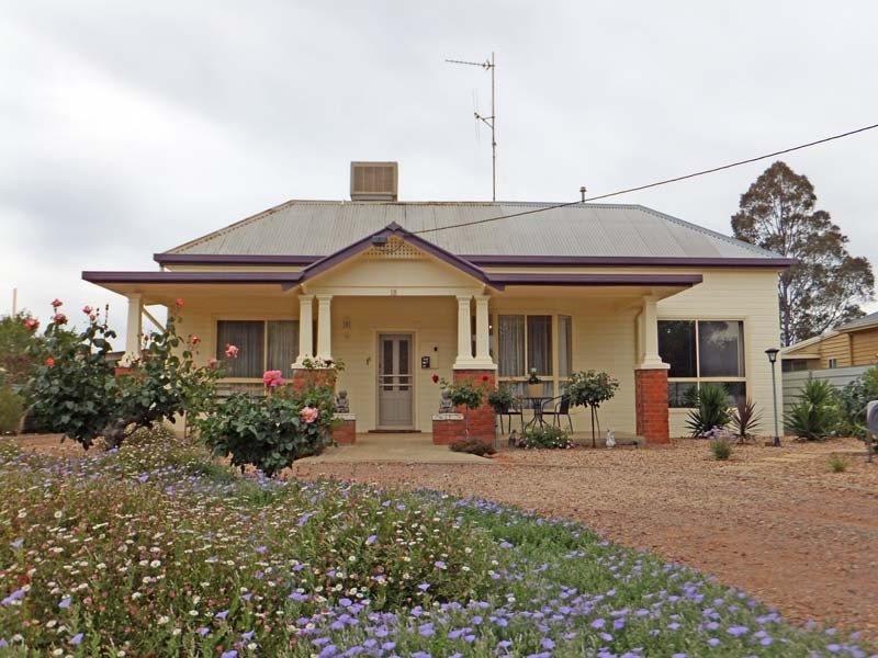 18 Ryrie Street, Stanhope VIC 3623