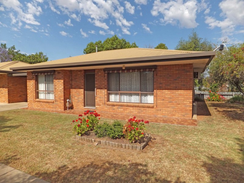 1/27 Fenaughty Street, Kyabram VIC 3620