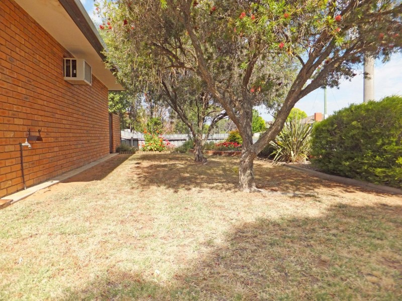 1/27 Fenaughty Street, Kyabram VIC 3620