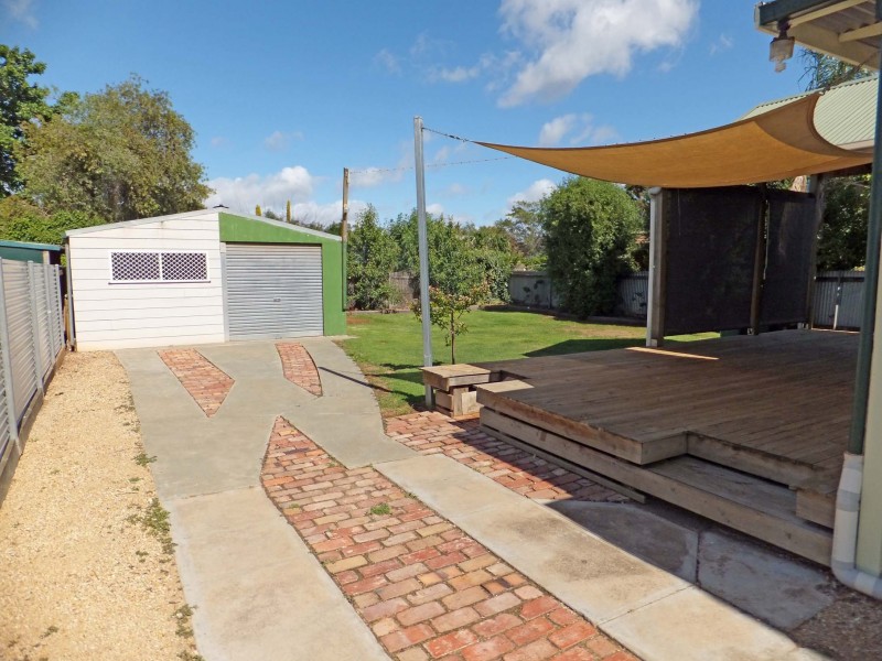 46 Lake Road, Kyabram VIC 3620