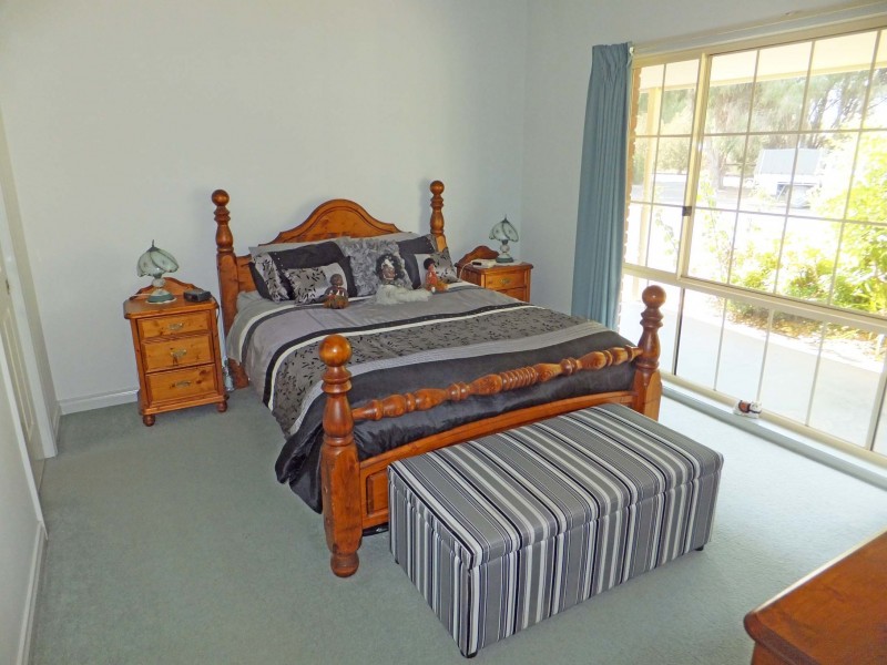 100 The Avenue, Kyabram VIC 3620