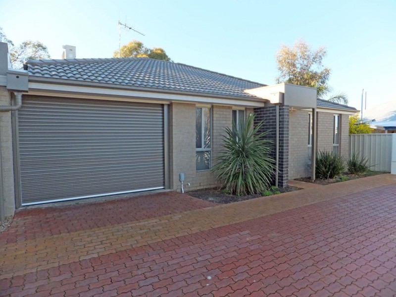 2/6 Tweddle Street, Kyabram VIC 3620
