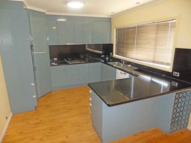 15 Henley Close, Kyabram VIC 3620