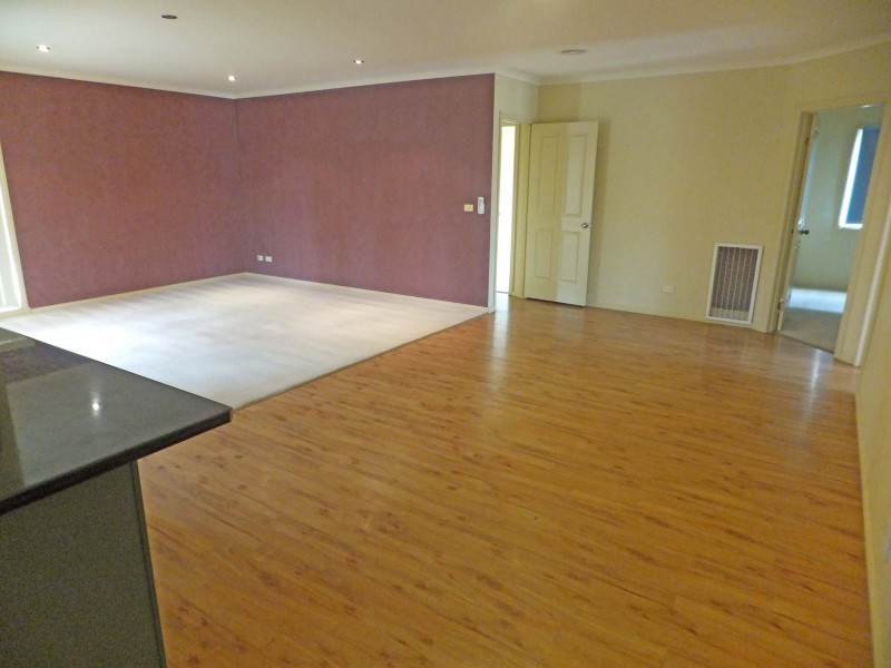 15 Henley Close, Kyabram VIC 3620