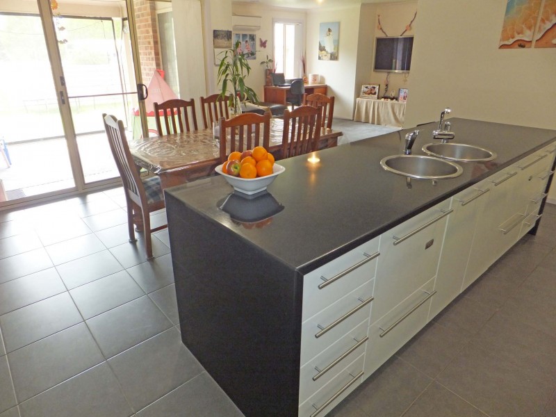 2/7 Lancaster Street, Kyabram VIC 3620