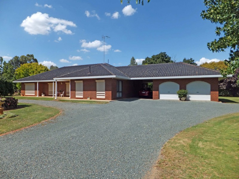 37 Kashelmara Drive, Kyabram VIC 3620