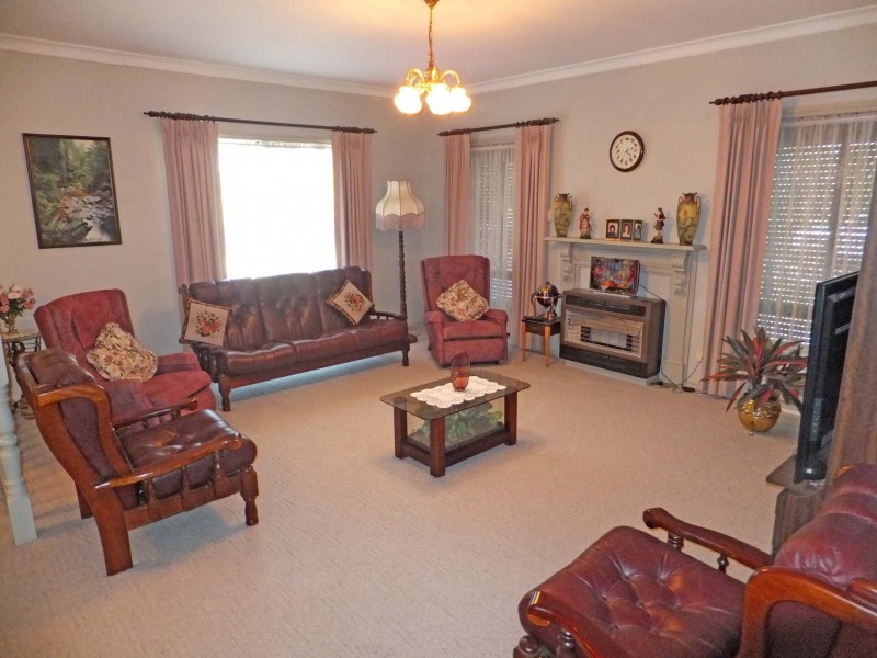 37 Kashelmara Drive, Kyabram VIC 3620