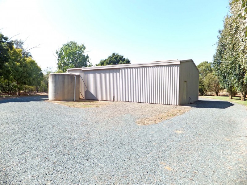 37 Kashelmara Drive, Kyabram VIC 3620