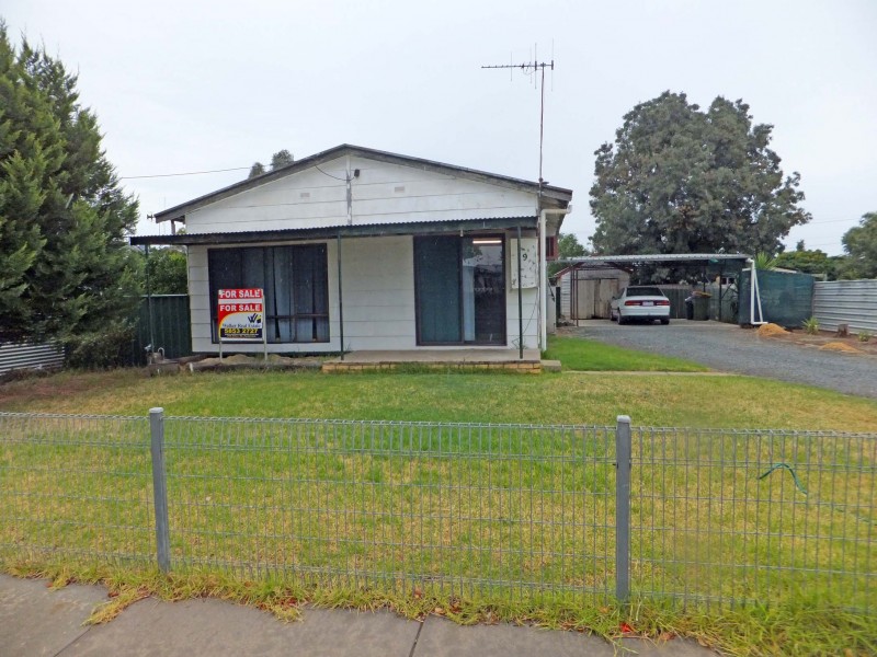 9 Sawers Avenue, Kyabram VIC 3620