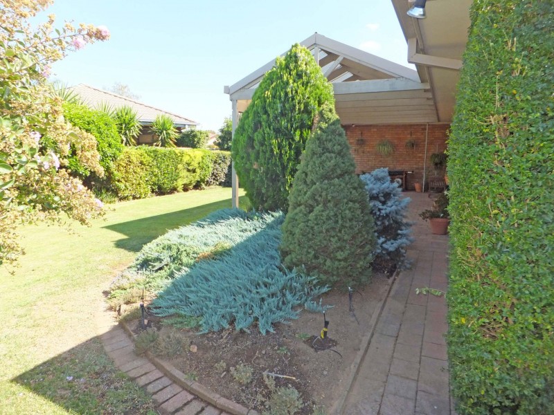 10 Cassia Court, Kyabram VIC 3620