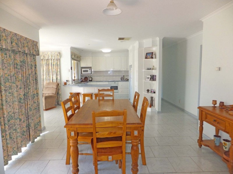 9 Koala Court, Kyabram VIC 3620