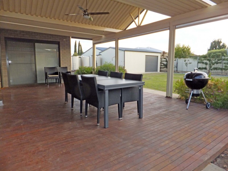 1 Pigatto Close, Kyabram VIC 3620