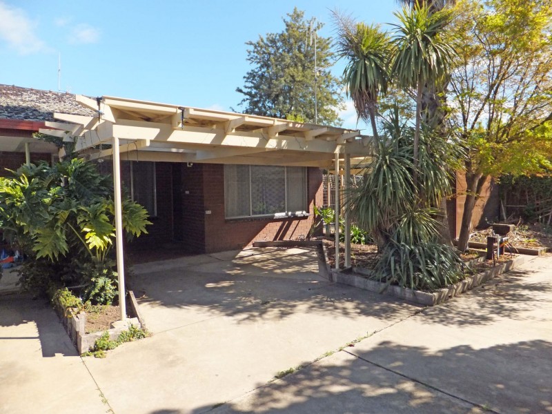 4/245 Fenaughty Street, Kyabram VIC 3620