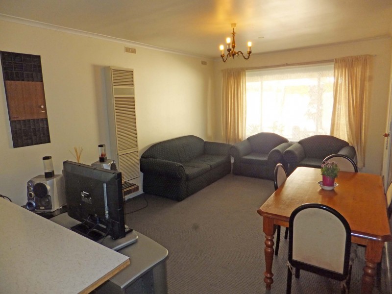 4/245 Fenaughty Street, Kyabram VIC 3620