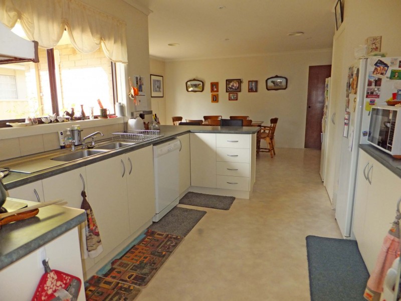 11 Tweddle Street, Kyabram VIC 3620