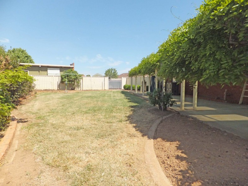 4 Evans Court, Kyabram VIC 3620