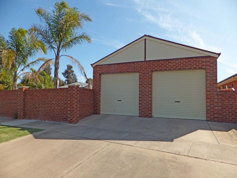 2-4 Bellemara Drive, Mooroopna VIC 3629