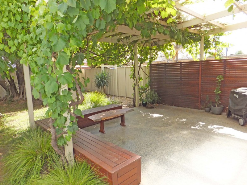 13 Bradley Street, Kyabram VIC 3620